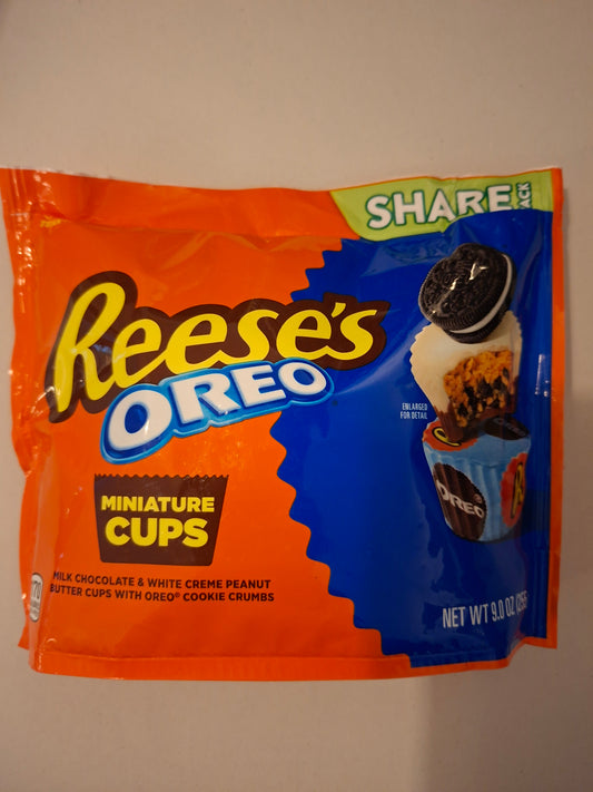 Reeses Oreo Miniature Cups